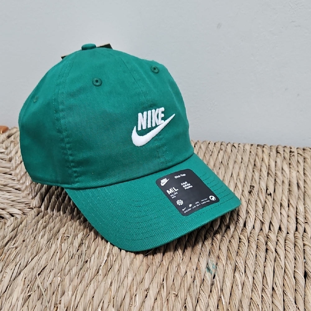 Nike Green Baseball Cap Nwt